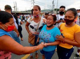 Familiares de presos asesinados presentan acción de protección contra el Estado